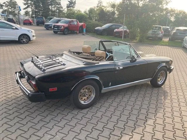 Fiat 124 Spider