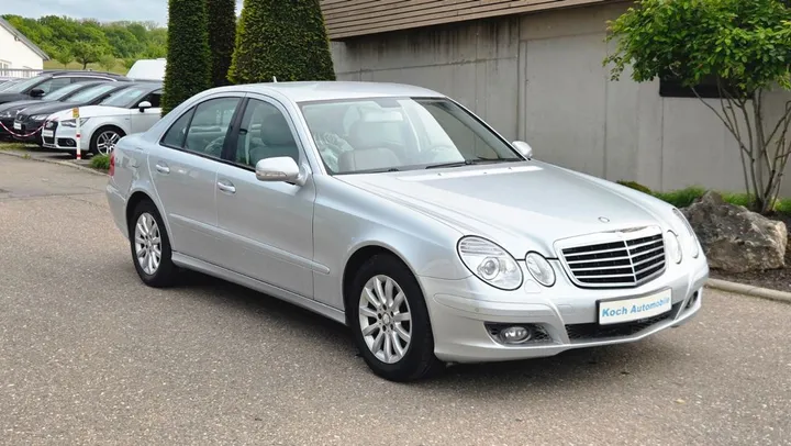 Mercedes-Benz E 280