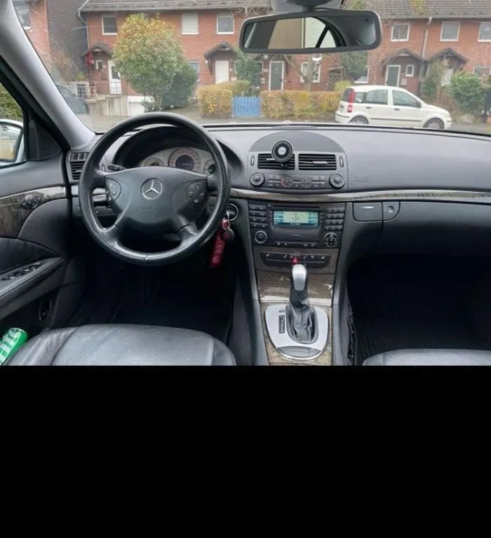 Mercedes-Benz CE 280