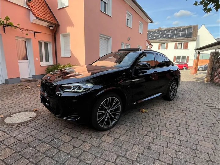 BMW X4 M40