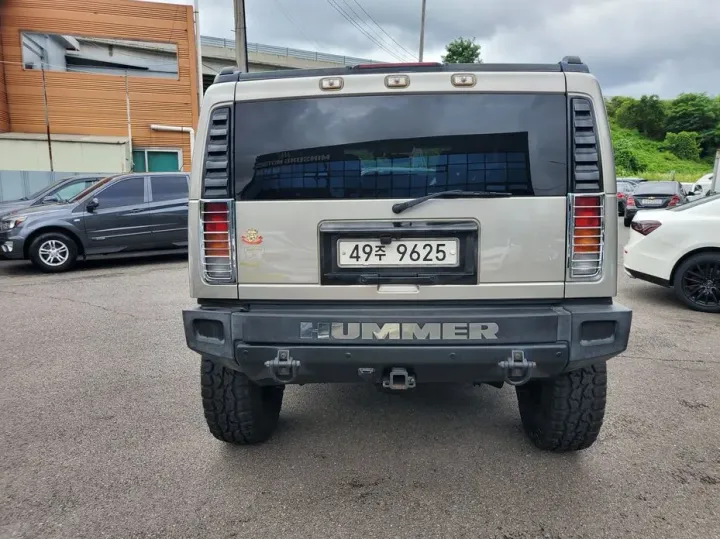 Hummer H2
