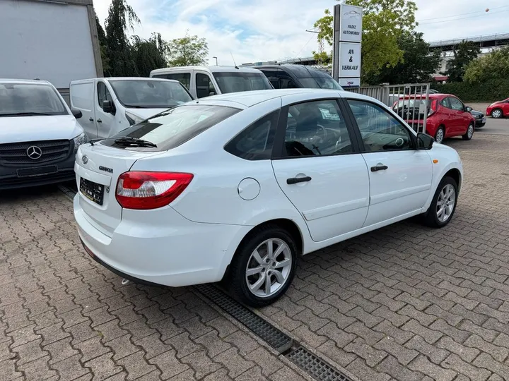 Lada Granta