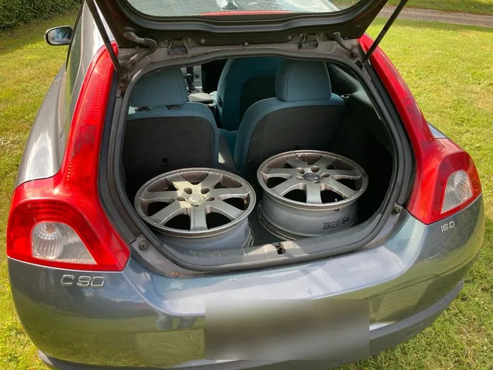 Volvo C30