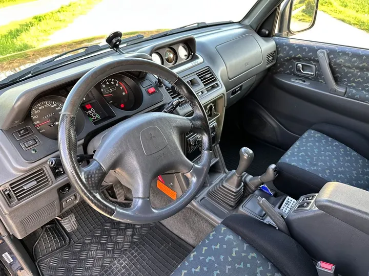 Mitsubishi Pajero