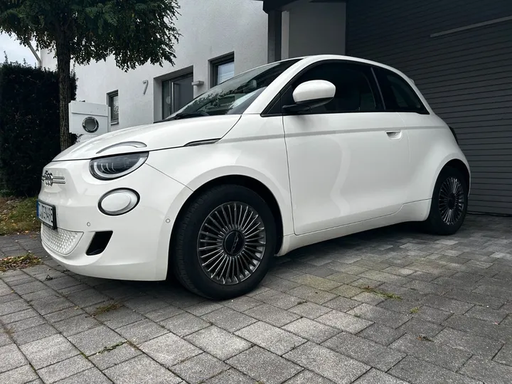 Fiat 500e