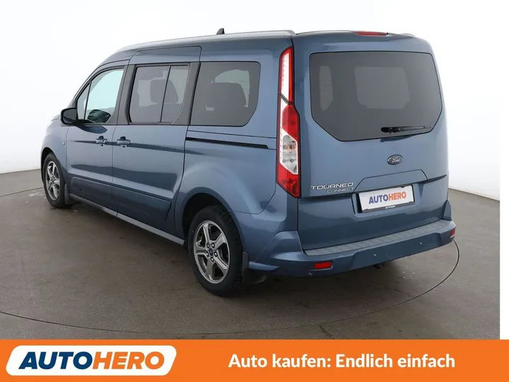 Ford Grand Tourneo