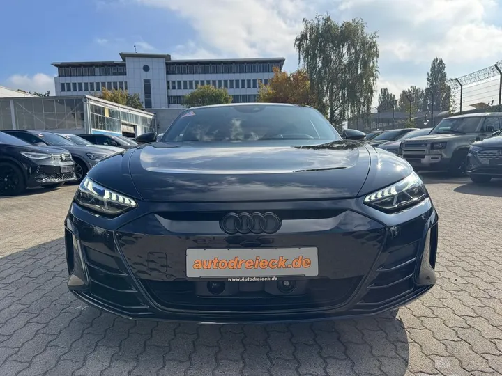 Audi e-tron GT