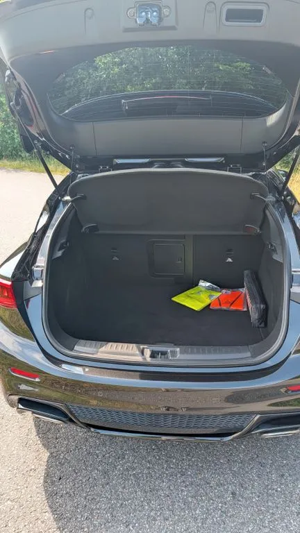 Infiniti Q30
