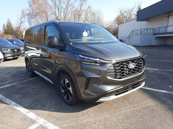 Ford Tourneo Custom