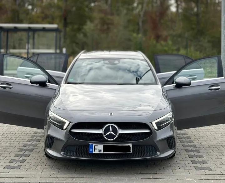 Mercedes-Benz A 250