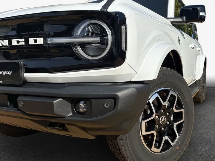 Ford Bronco