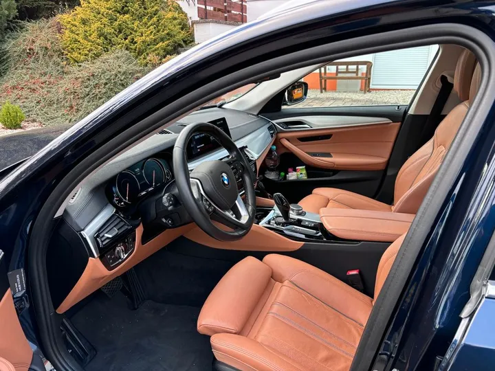 BMW 530