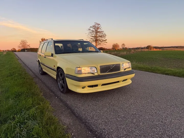 Volvo 855