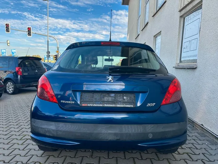 Peugeot 207