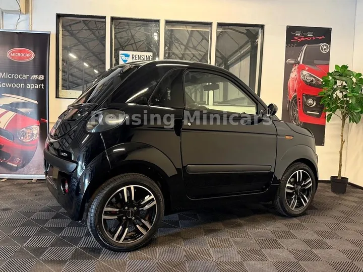 Microcar DUÈ