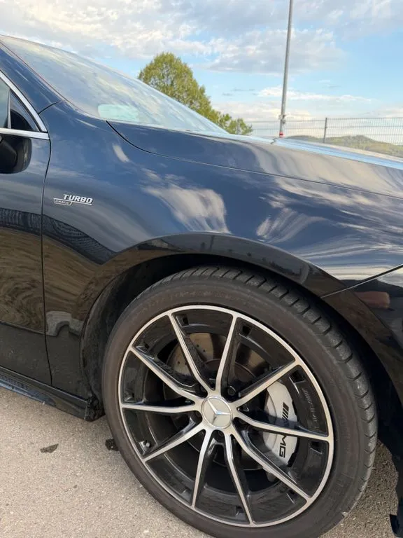 Mercedes-Benz CLA 35 AMG