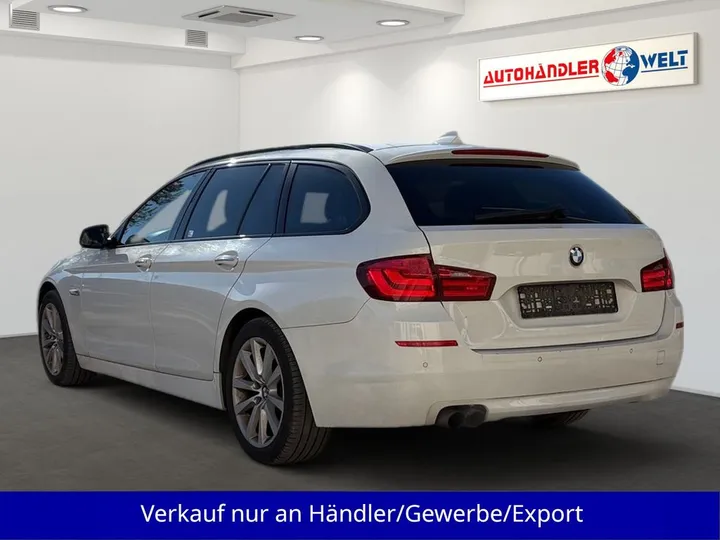 BMW 528