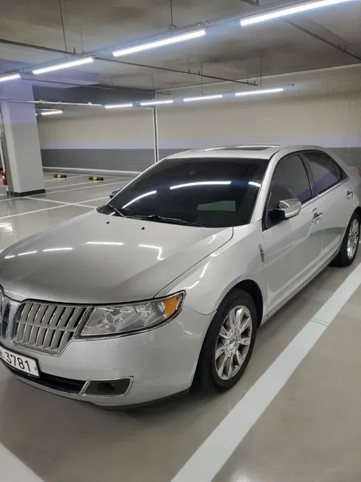 Lincoln MKZ