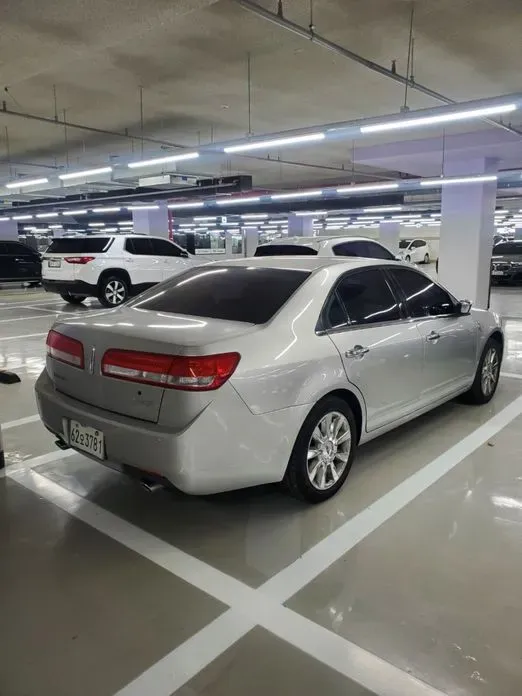 Lincoln MKZ