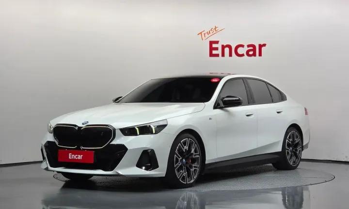 BMW i5