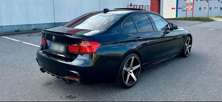 BMW 335