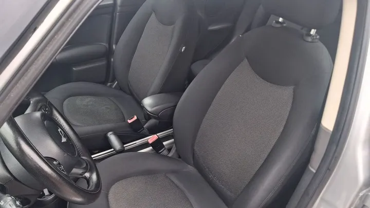 MINI Countryman D (Cooper)