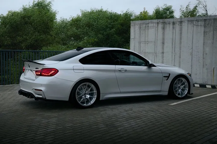 BMW M4