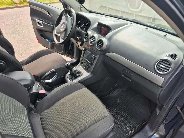 Opel Antara