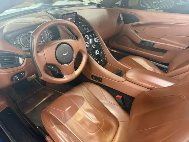 Astonmartin Vanquish