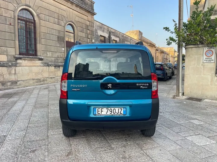 Peugeot Bipper Tepee