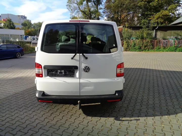 Volkswagen T5 Transporter