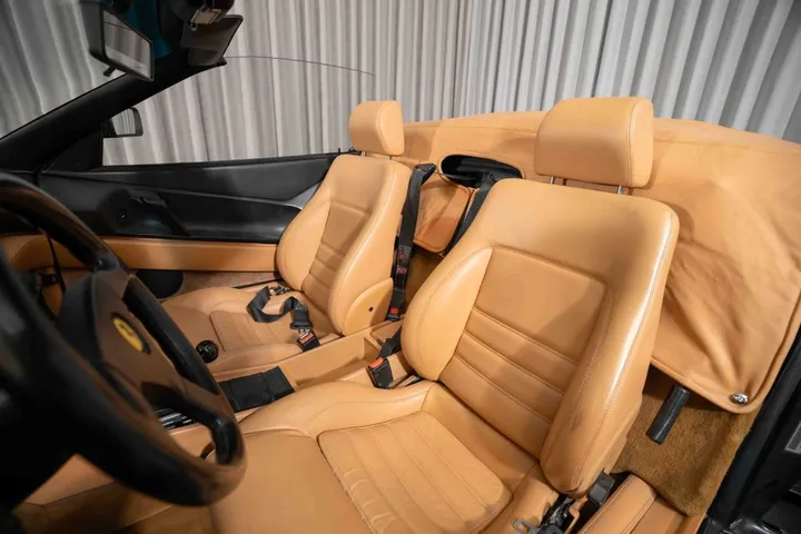 Ferrari 348