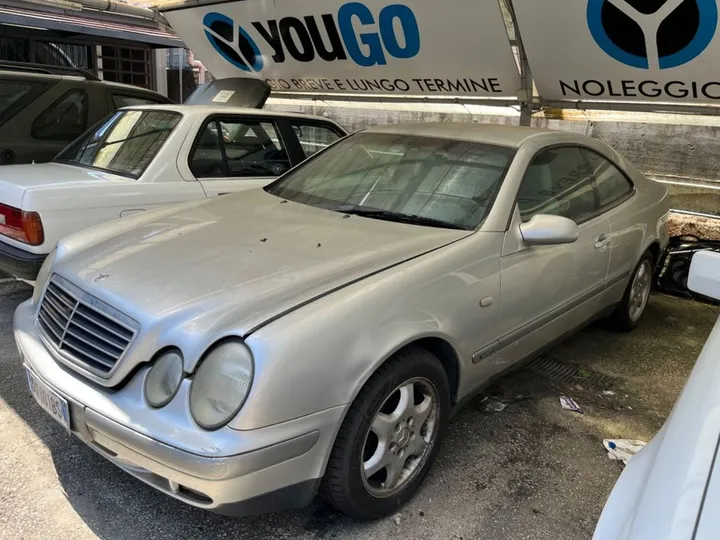 Mercedes-Benz CLK 230