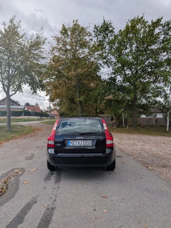 Volvo V50
