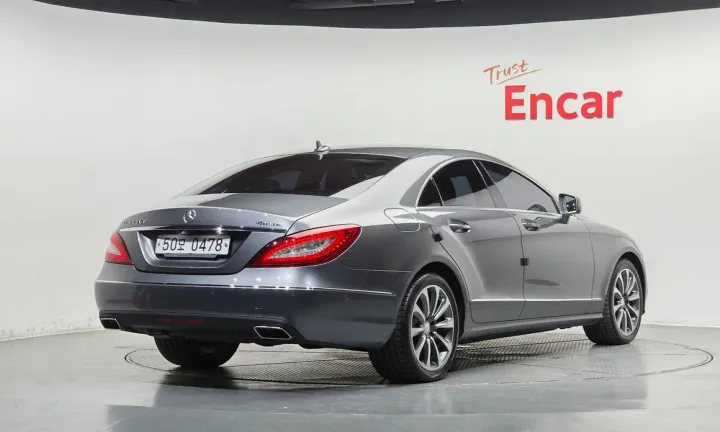 Mercedes-Benz CLS-Class