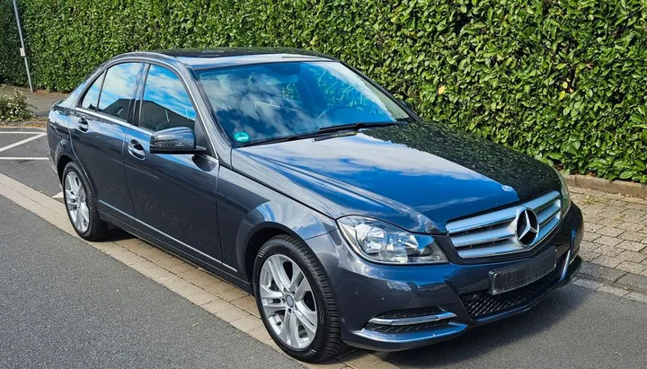Mercedes-Benz C 180