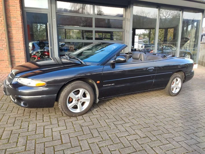 Chrysler Stratus