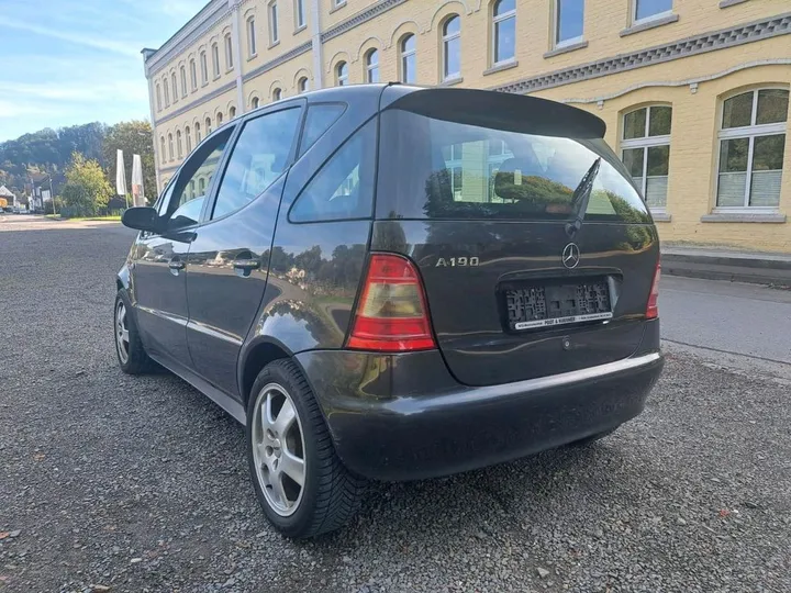 Mercedes-Benz A 190