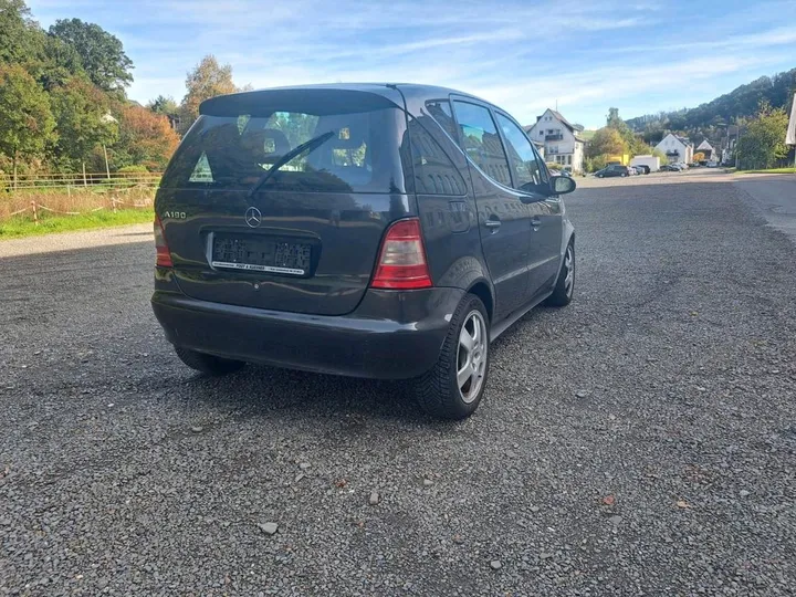 Mercedes-Benz A 190