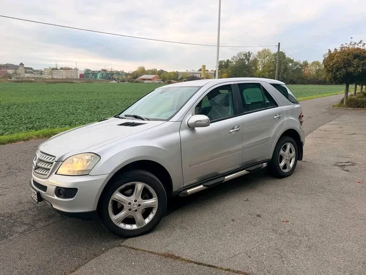 Mercedes-Benz ML 280