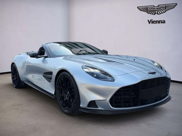 Aston Martin Vanquish