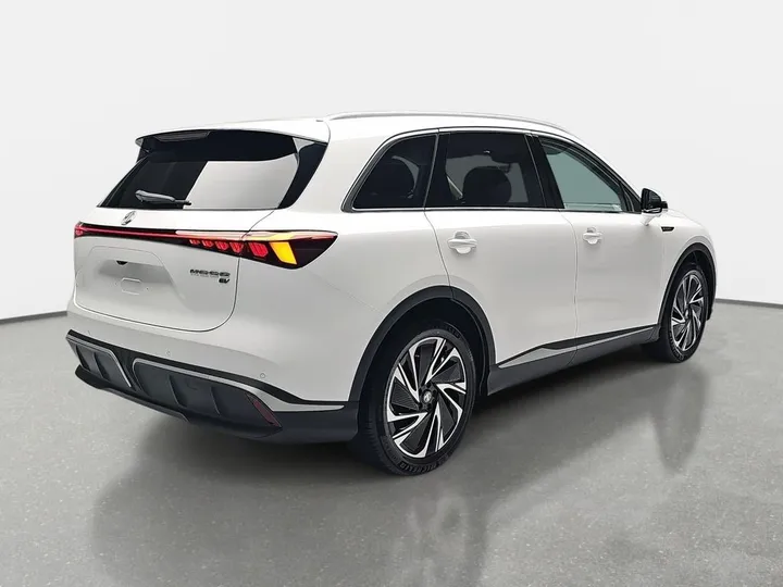 MG S6 EV