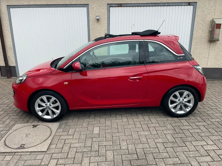 Opel Adam
