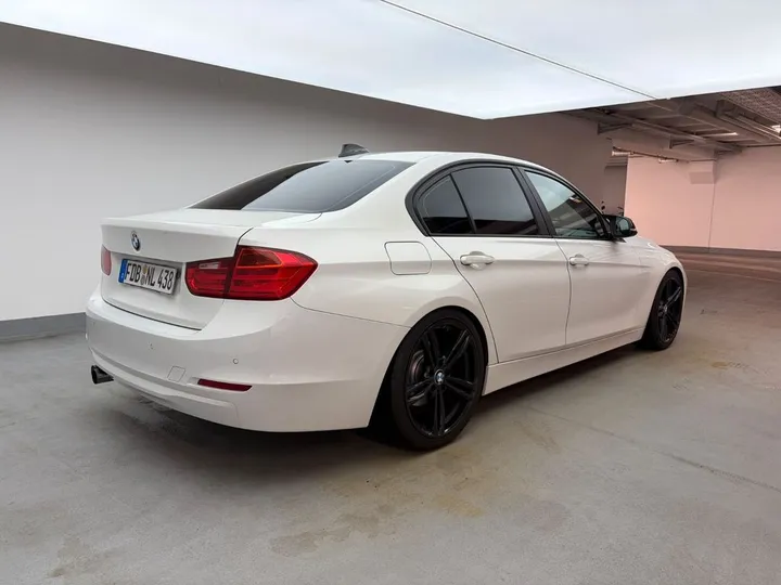 BMW 328