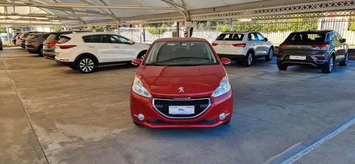 Peugeot 208