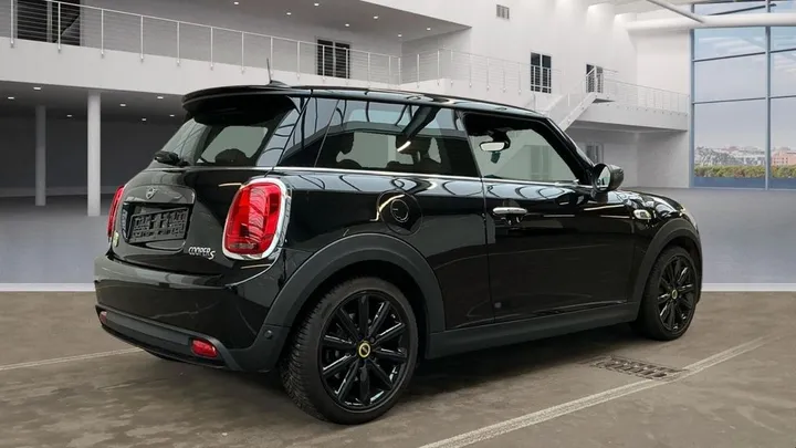 MINI Cooper SE