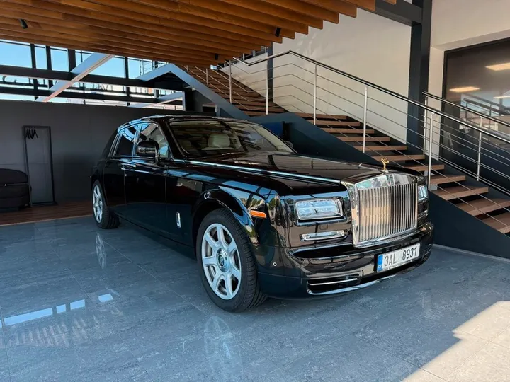 Rolls-Royce Phantom