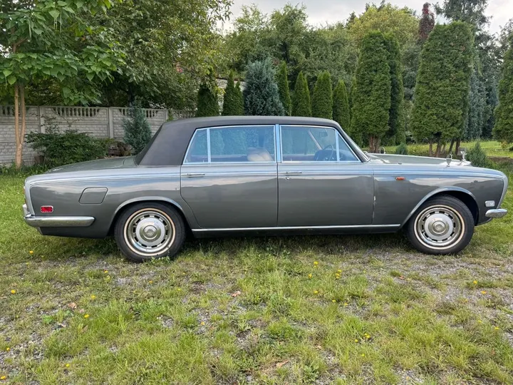 Rolls-Royce Silver Shadow