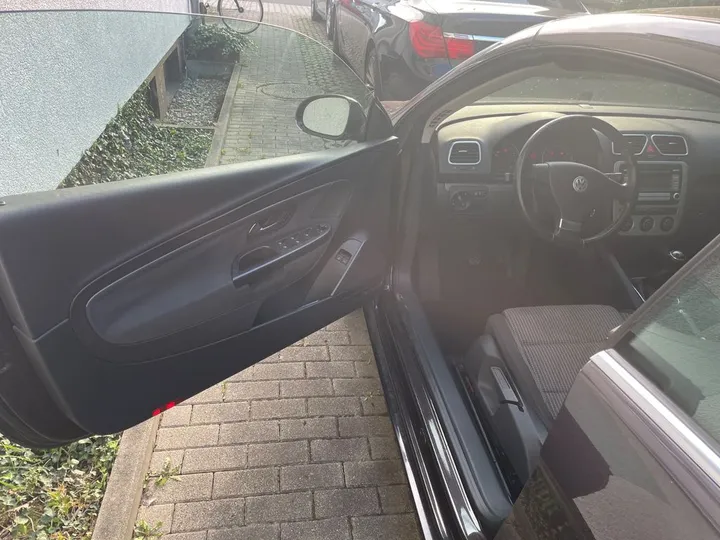 Volkswagen Eos