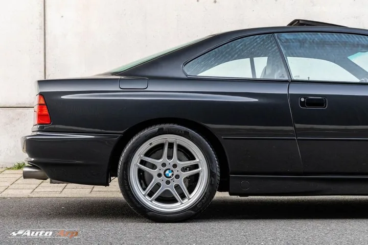BMW 850